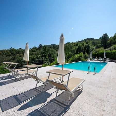 211 - Appartamento Acacia, Terrazza Giardino E Piscina Carro Екстериор снимка