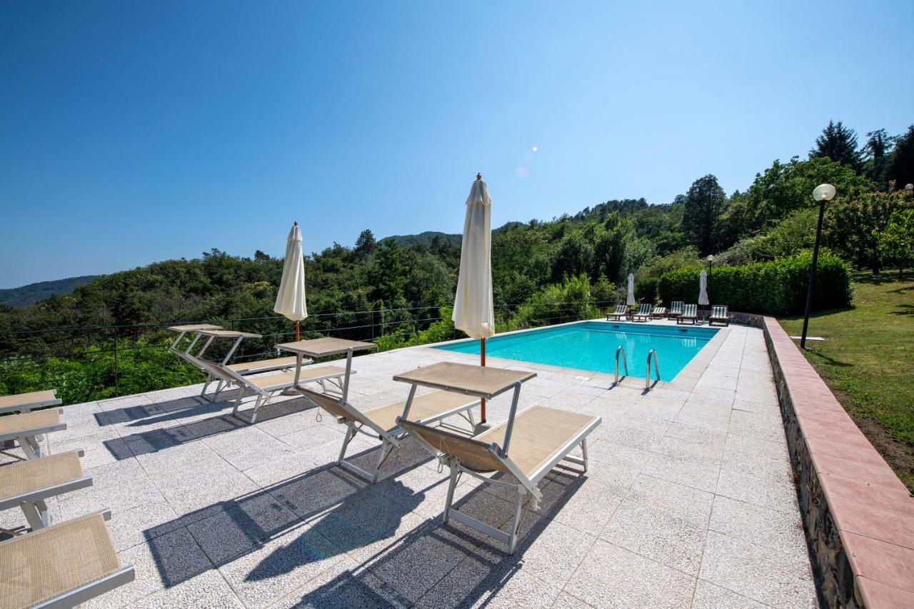 211 - Appartamento Acacia, Terrazza Giardino E Piscina Carro Екстериор снимка
