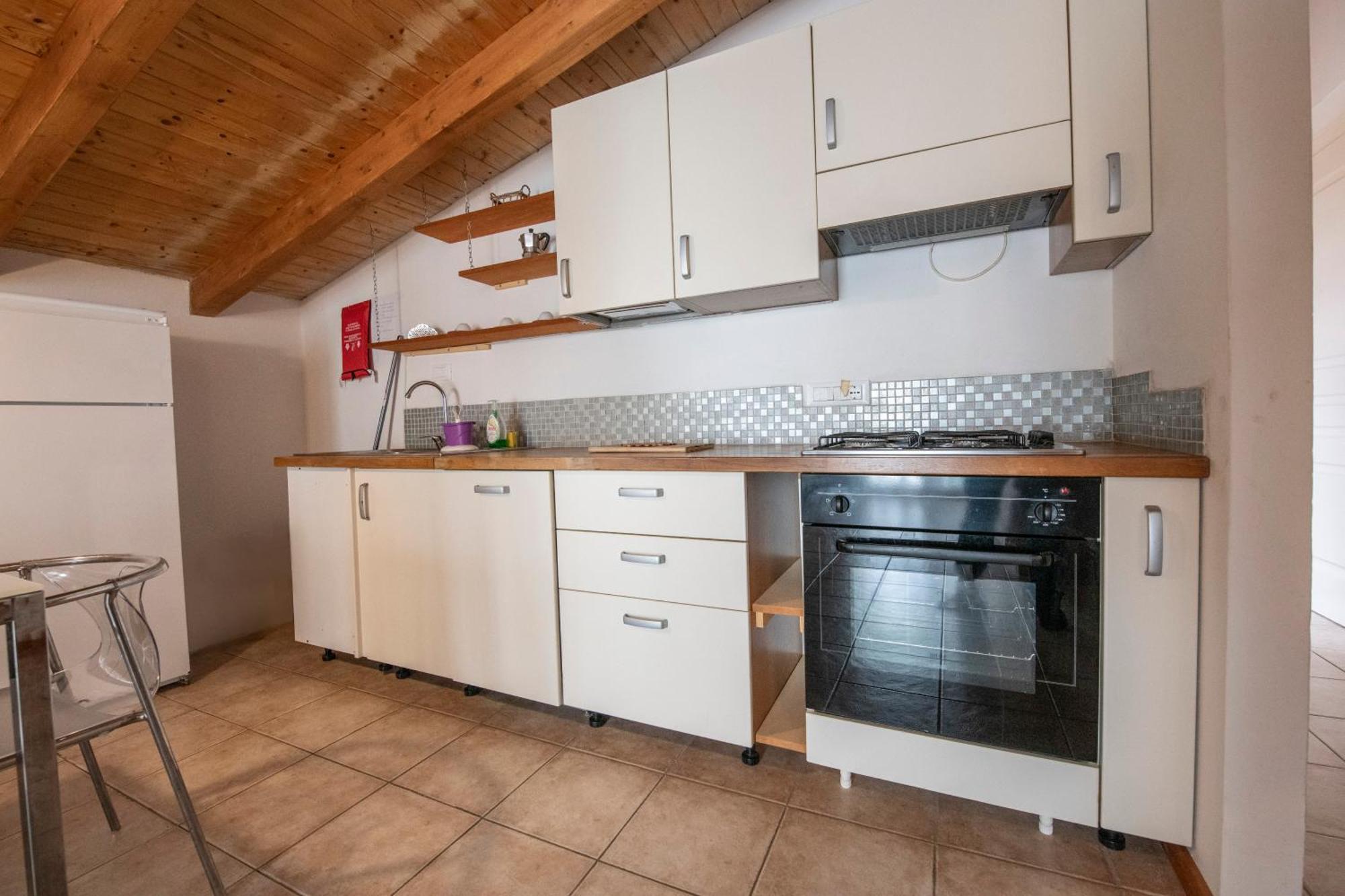 211 - Appartamento Acacia, Terrazza Giardino E Piscina Carro Екстериор снимка