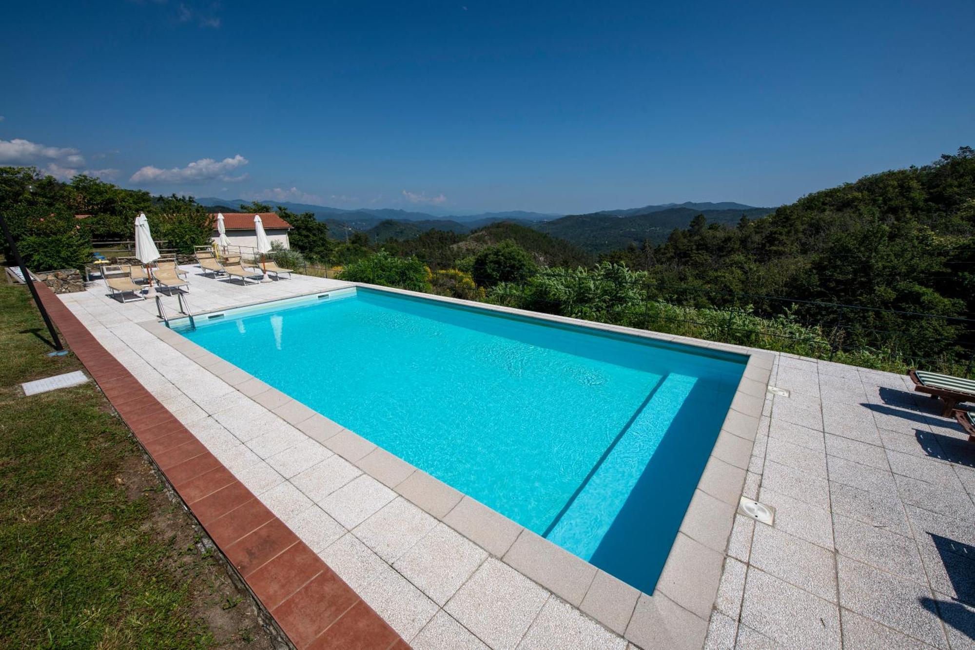 211 - Appartamento Acacia, Terrazza Giardino E Piscina Carro Екстериор снимка